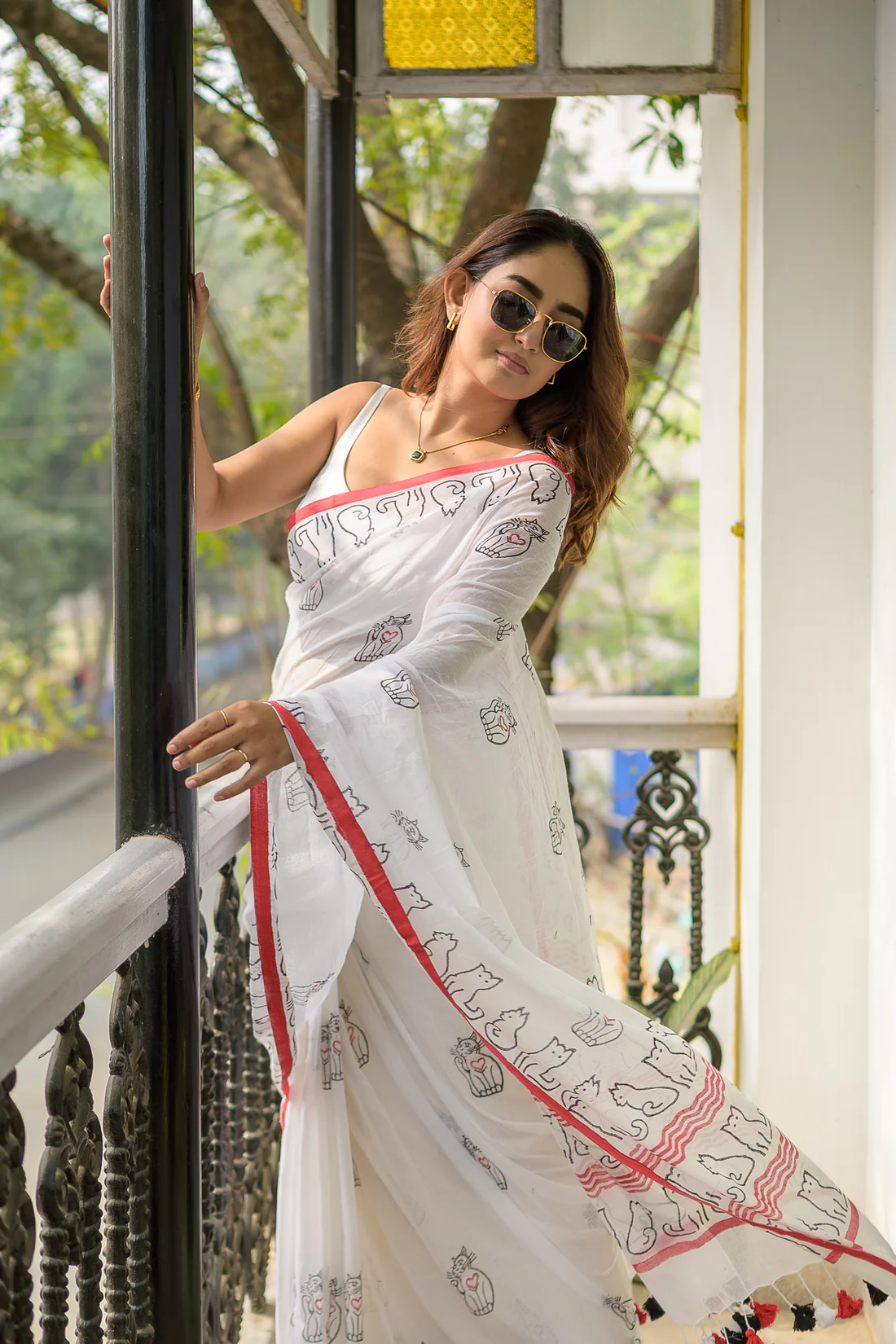Cat Print White Mulmul Cotton Saree